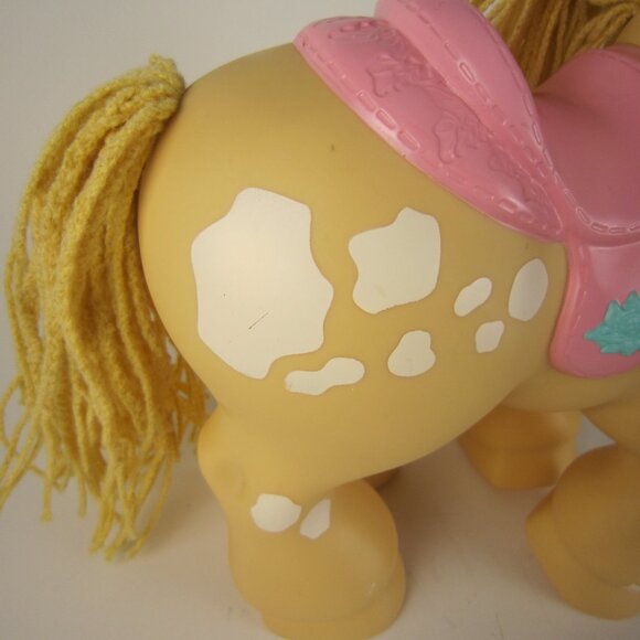 Cabbage Patch Vintage 1992 Kids Crimp And Curl Pony Horse -Plastic-12.5" Tall - Picture 2 of 11
